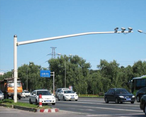 曲松监控杆 曲松监控杆