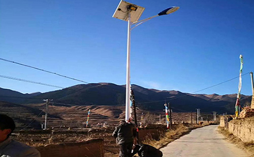 曲松智慧路灯安装必备设计要素：打造高效智能的城市照明系统