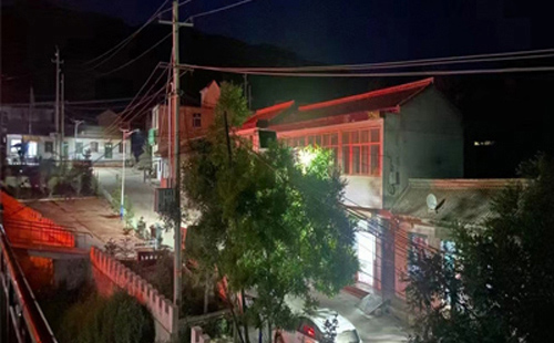 曲松太阳能路灯在暴雪天气下的应对策略 曲松太阳能路灯在暴雪天气下的应对策略